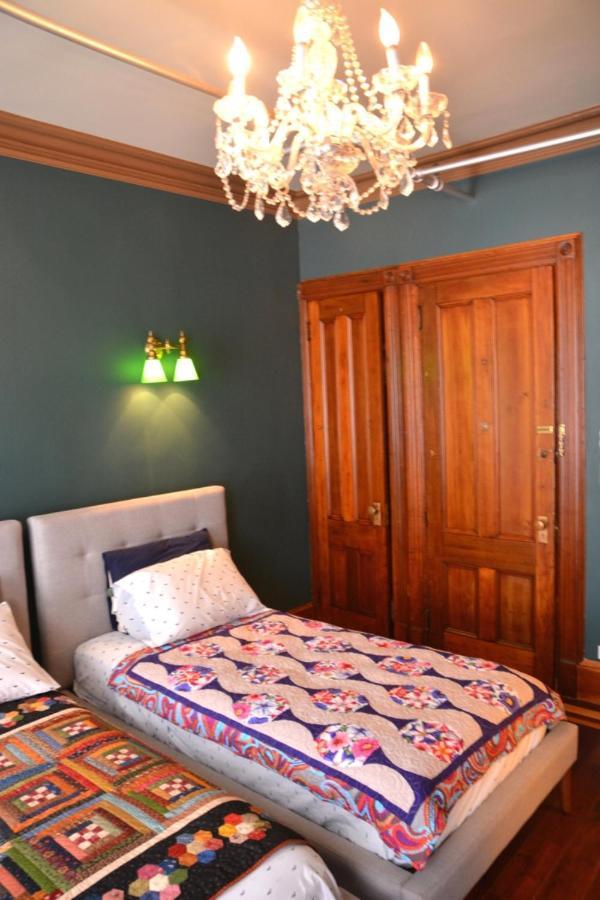 Acomodação com café da manhã  Northern Lights Mansion 3*